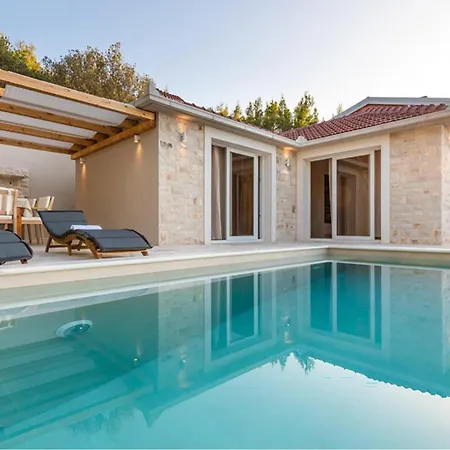 Lovely In Casa de Férias